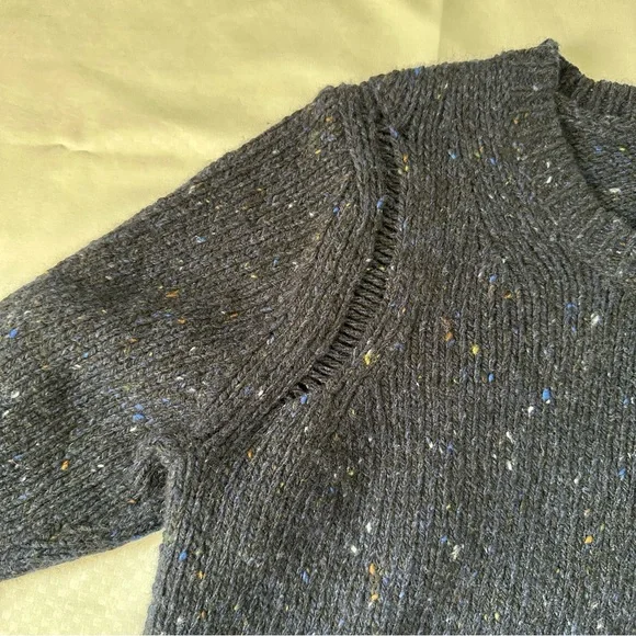 Theory Short Sleeve Speckled Wool Sweater Navy Blue Size Large - Picture 6 of 10